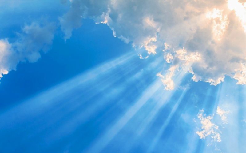 fénysugarak az égből